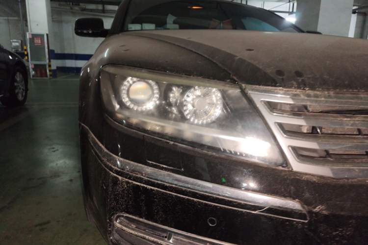 Used Volkswagen Phaeton 2011 3.6L V6 5-Seater Extended Comfort Version
