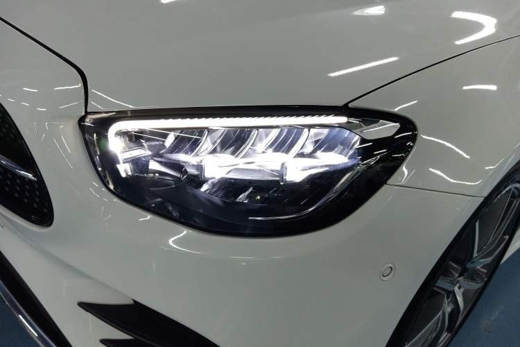 Used Mercedes-Benz E-Class (Import) 2021 E 260 Coupe