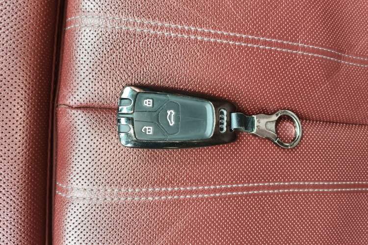 Used Audi A4L 2022 40 TFSI Luxury Dynamic Model
