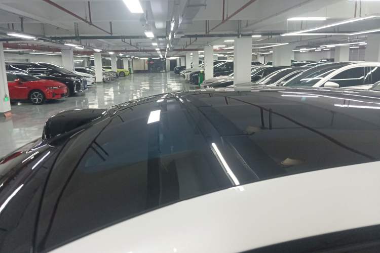 Used Xiaomi Auto YU7 2025 Ultra-Long Range High-Performance All-Wheel-Drive Max Edition
