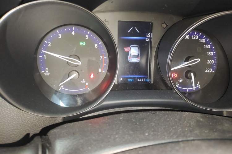 Used Toyota IZOA 2021 2.0L Yixing Version