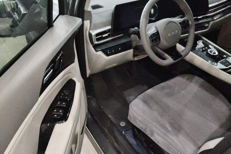 Used Kia Sportage (Chinese Domestic Model) 2023 1.5T Two-Wheel Drive Prestige Edition Driver Seat