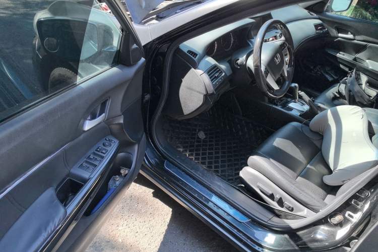 Used Honda Accord 2012 2.0L SE