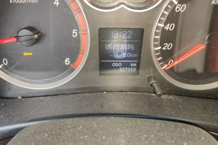 Used Haval H5 Classic 2010 European-style Version Green & Quiet 2.0T Manual Two-Wheel Drive Comfort Edition