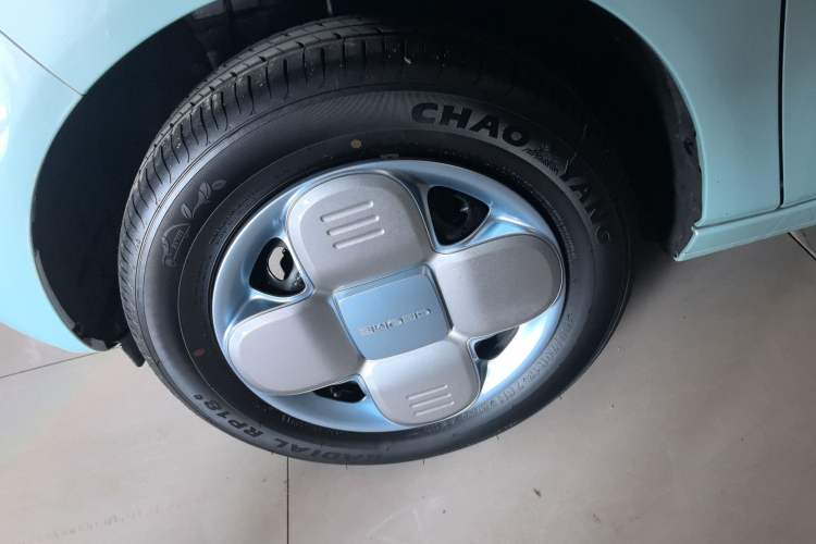 Used Geely Galaxy Panda 2024 Panda Mini 200km Dragon Edition
