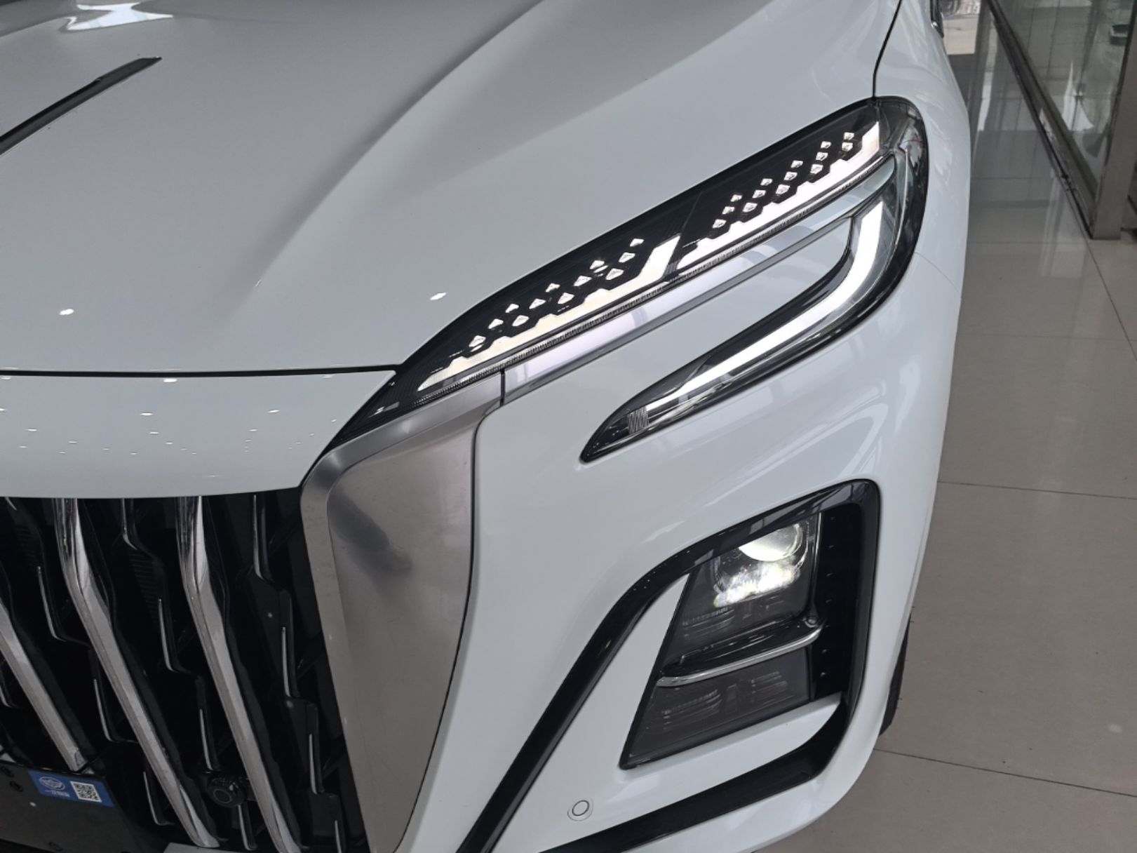 Hongqi HS3 PHEV 2025 Model PHEV 117km Jingwei PLUS Edition — снимка 8