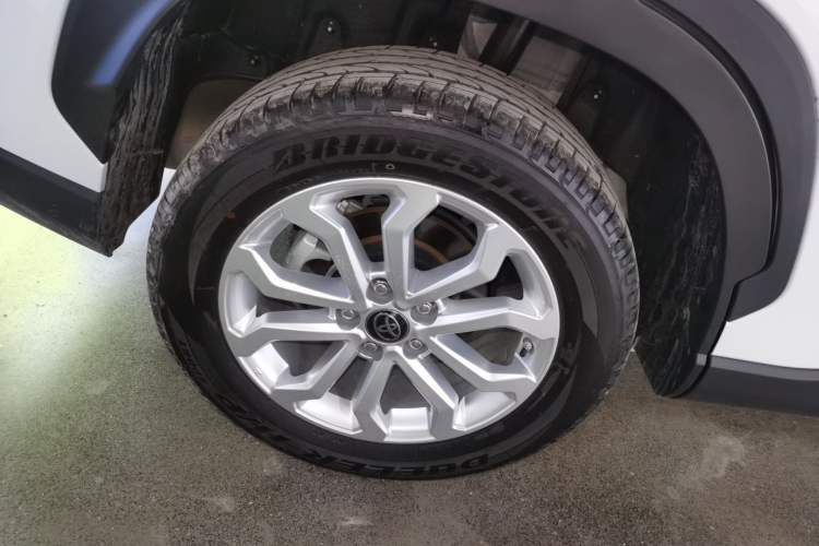 Used Toyota FRONTLANDER 2023 2.0L CVT Leading Edition
