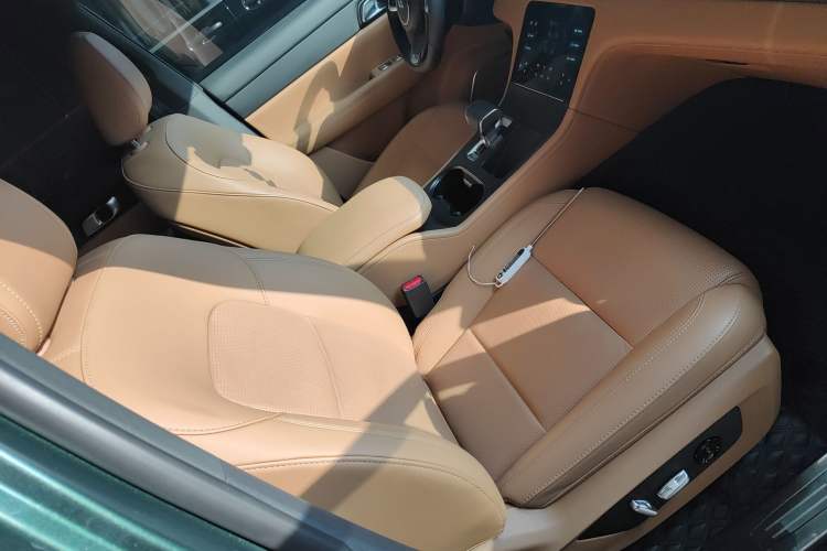 Used Li Auto ONE 2021 Extended-Range 6-Seater Version
