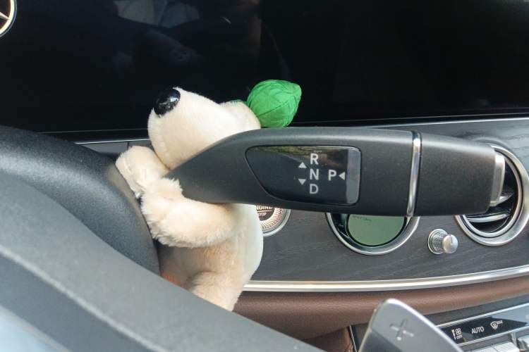 Used Mercedes-Benz E-Class 2020 Restyled E 300 L Sporty and Stylish Edition