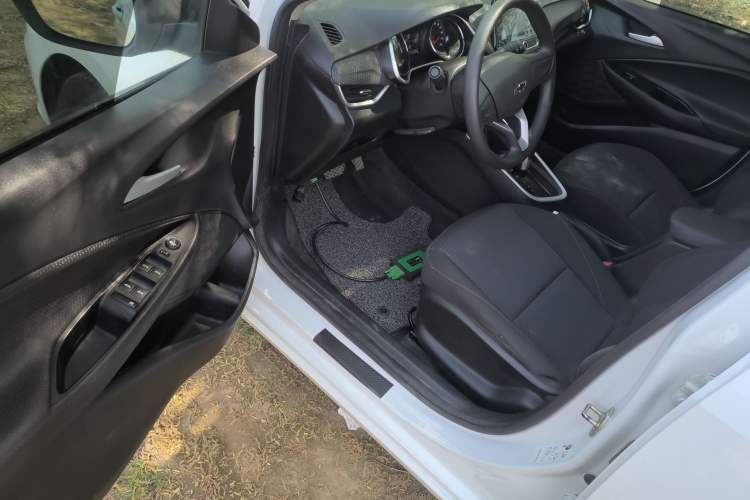 Used Chevrolet Cavalier 2020 Redline 325T Automatic Xinshang Edition China VI Standard
