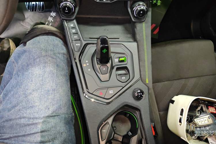 Used Lynk & Co 05 2022 05+ 2.0TD Automatic Exploration Edition
