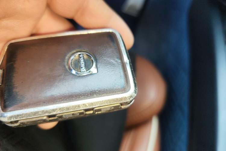 Used Volvo XC60 2019 T5 4x4 Smart & Dynamic Sport Edition China VI Standard