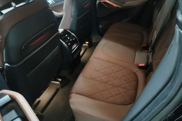 Used BMW X6 2022 Second Facelift xDrive40i Luxury Version M Sport Package