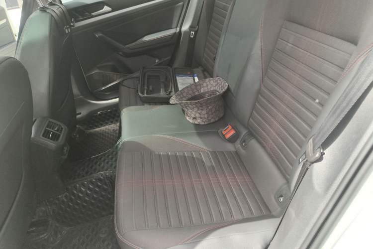 Used Volkswagen Lavida 2023 280TSI DSG Starry Sky Deluxe Edition Left Rear Seat