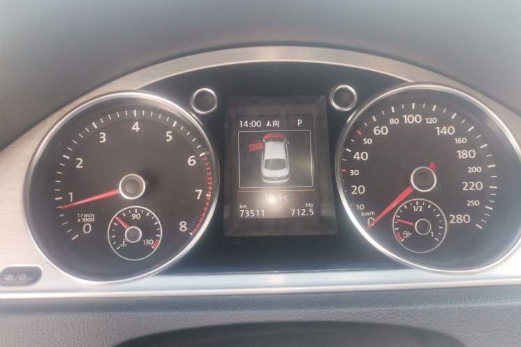 Used Volkswagen FAW-Volkswagen CC 2016 1.8TSI Luxury Model Instrument Cluster