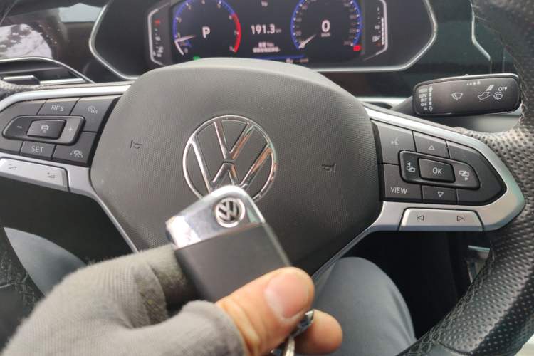 Used Volkswagen Passat 2022 330TSI Starry Luxury Edition
