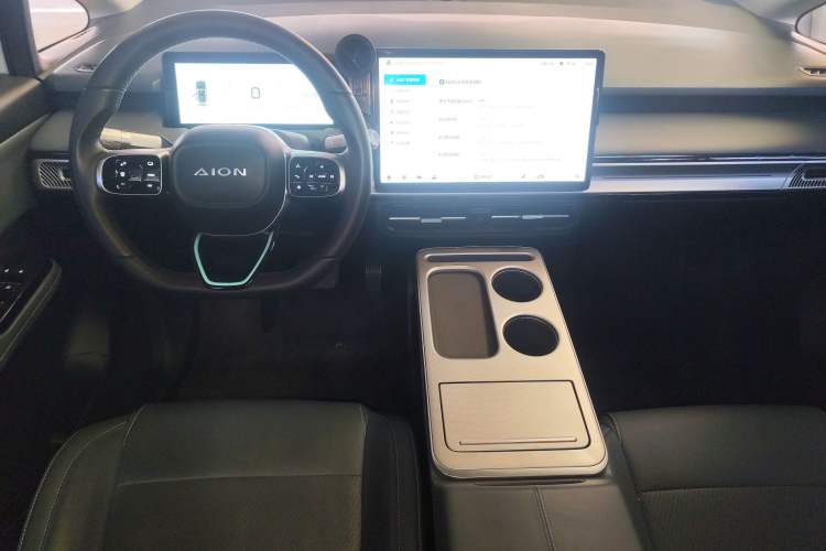 Used AION Y 2024 Plus 510 Intelligent Driving Version Center Console