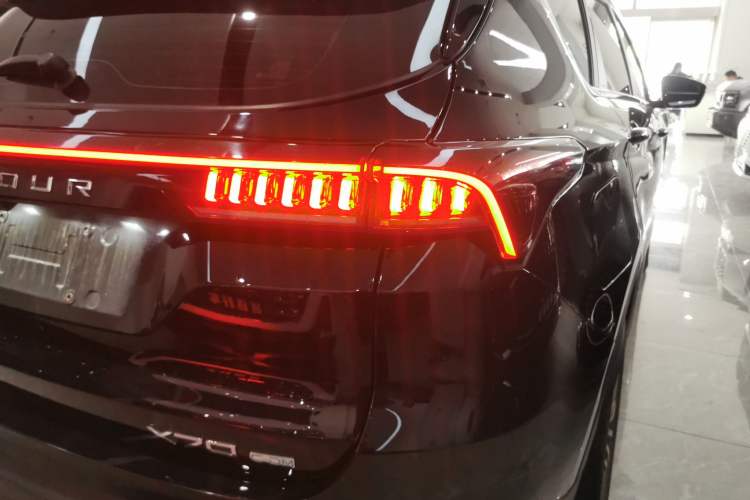 Used JETOUR X70 C-DM 2024 Far Voyage PRO 5-Seater