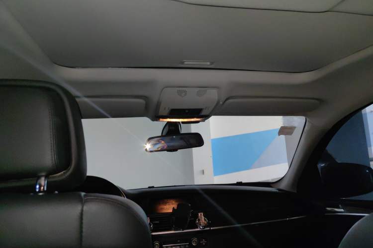 Used BMW X6 2011 xDrive50i Headliner