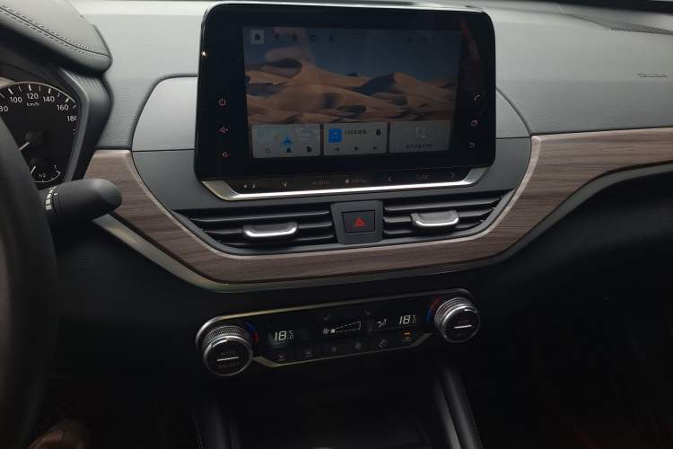 Used Nissan Teana 2021 2.0L XL Upper AD1 Smart Drive & Navigation Edition Audio And AC Panel