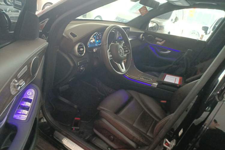 Used Mercedes-Benz GLC 2022 Second Facelift GLC 260 L 4MATIC Luxury Edition