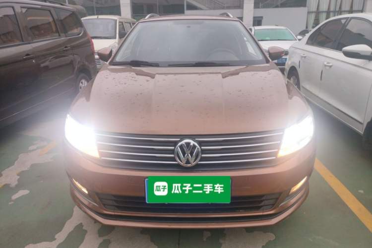 Used Volkswagen Gran Lavida 2015 230TSI DSG Comfort Edition
