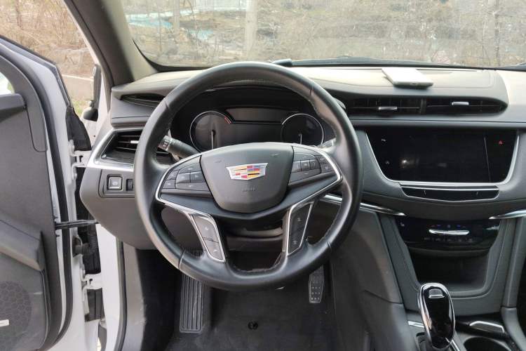 Used Cadillac XT5 2022 2.0T Four-Wheel Drive Luxury Version