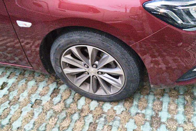 Used Chevrolet Monza 2022 320 Automatic Enjoyment Sunroof Version
