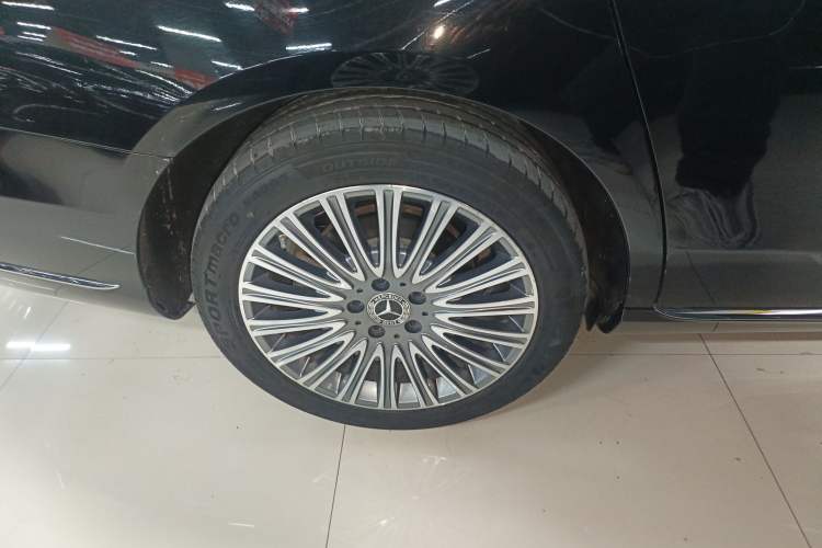 Used Mercedes-Benz E-Class 2020 E 300 L Stylish Model