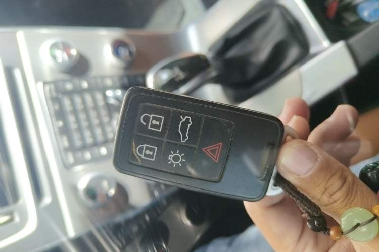 Used Volvo S60 2016 S60L T4 Zhiyuan Edition Interior 1