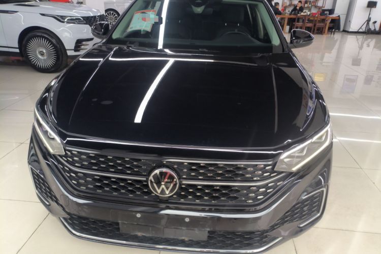 Used Volkswagen Passat 2022 330TSI Starry Luxury Edition
