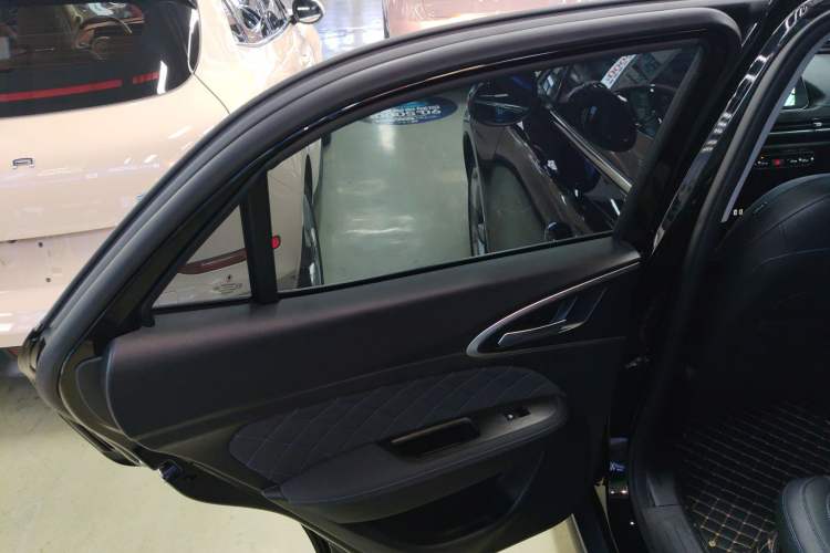 Used ORA Good Cat 2021 400km Standard Range Athena Edition Lithium-Ion Battery
