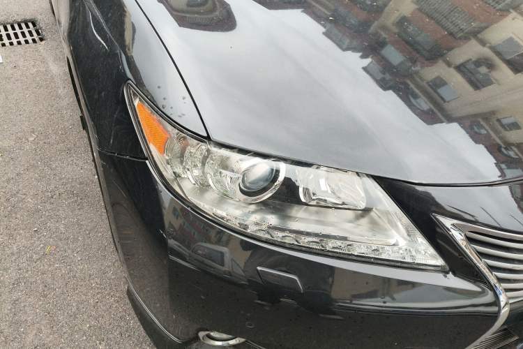 Used Lexus ES 2014 300h Elite Edition Right Front Headlight