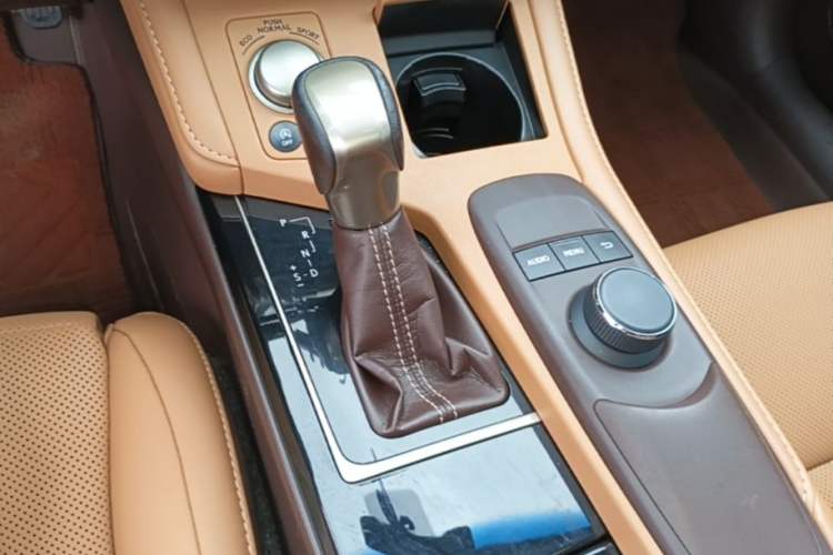 Used Lexus ES 2015 200 Elite Edition
