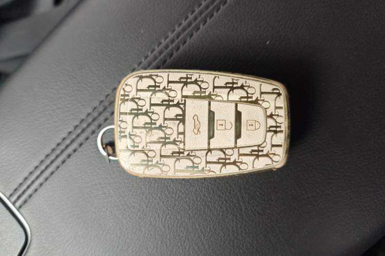 Used Toyota Avalon 2021 2.5L Luxury Edition
