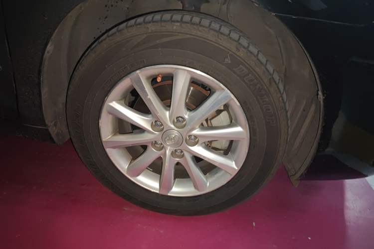 Used Toyota Camry 2013 200G Classic Luxury Edition Right Front Wheel Hub