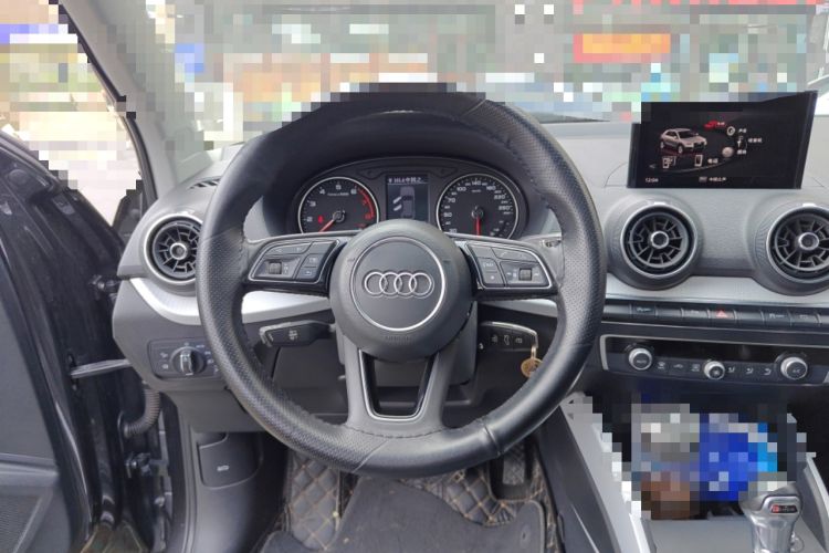 Used Audi Q2L 2018 35 TFSI Fashionable & Elegant Version China VI Emission Standard Steering Wheel