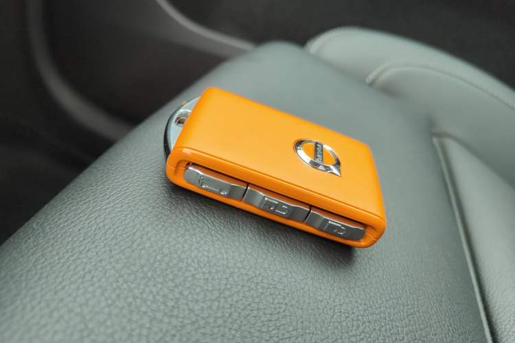 Used Volvo XC40 2024 B4 4x4 Smart Luxury Edition
