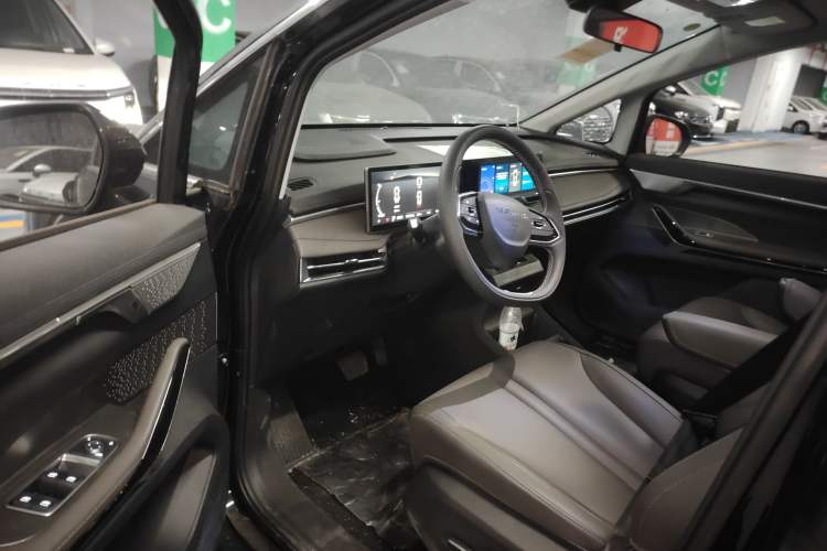 Used SAIC MAXUS Dajia 7 2024 Revised Version Super Hybrid Long-Range Edition Enjoyment Version
