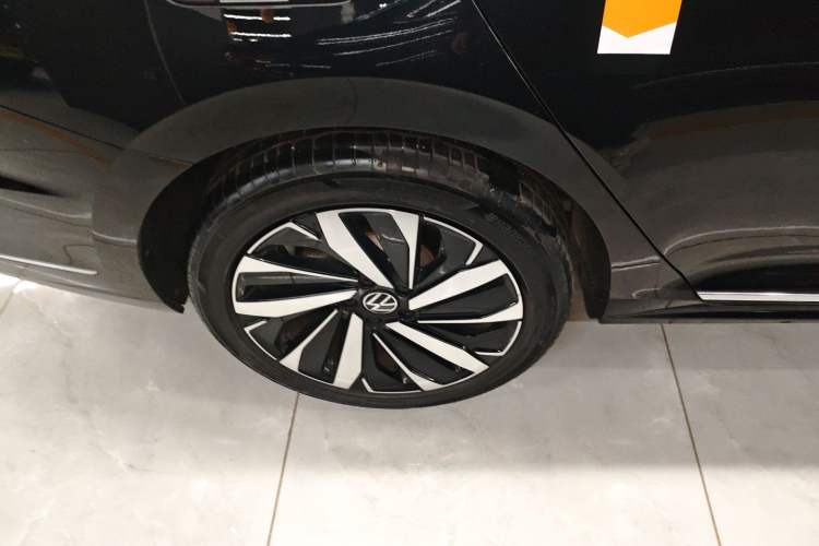 Used Volkswagen Passat 2024 330TSI Elite Edition