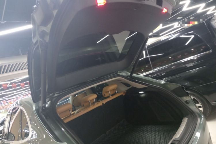 Used Hima AITO M5 2022 Extended-Range Four-Wheel Drive Ultimate Edition Trunk