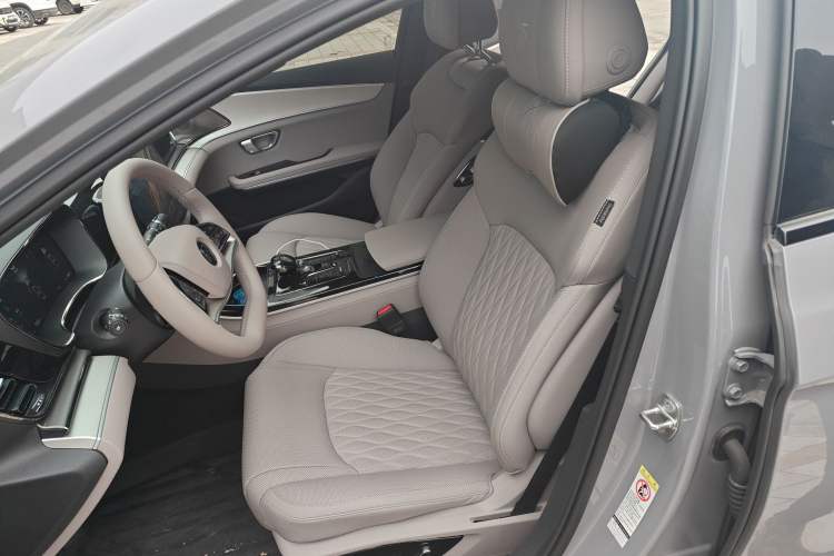 Used BYD Han 2025 DM-i Smart Drive 125KM Elite Model