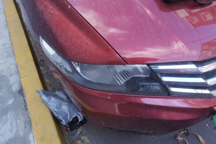 Used Honda City Classic 2012 1.5L Automatic Elite Edition Right Front Headlight