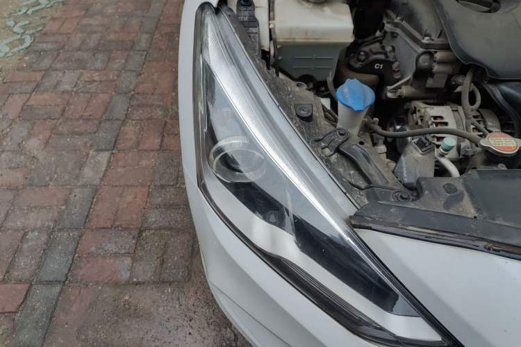 Used Hyundai Mistra 2017 1.8L Automatic Smart GLS China V Standard Right Front Headlight