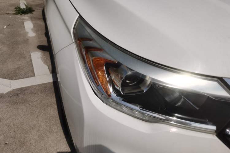 Used GAC Trumpchi GS4 2015 200T Manual Luxury Edition Right Front Headlight