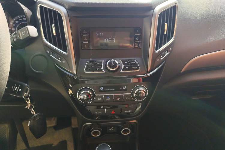 Used Changan CS15 2016 1.5L Automatic Fashion Edition