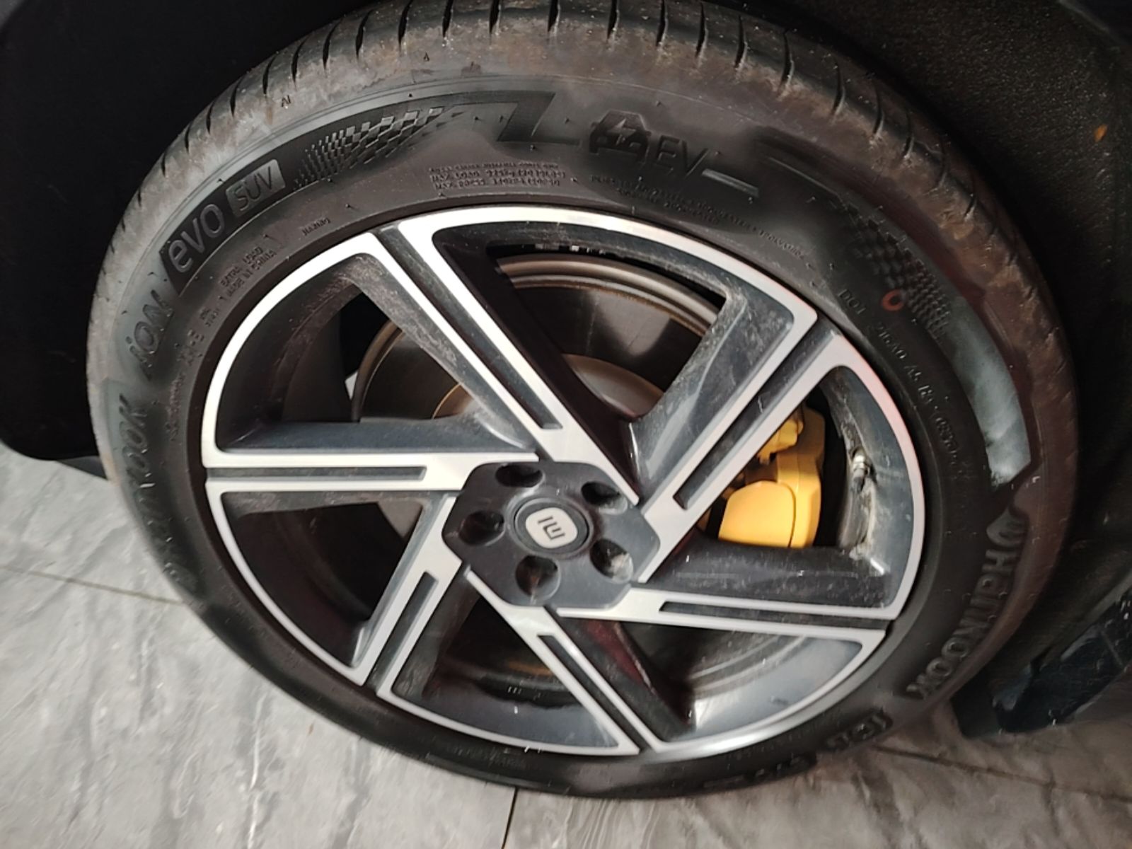 Xiaomi Auto YU7 2025 Ultra-Long Range Rear-Wheel Drive Version — снимка 11