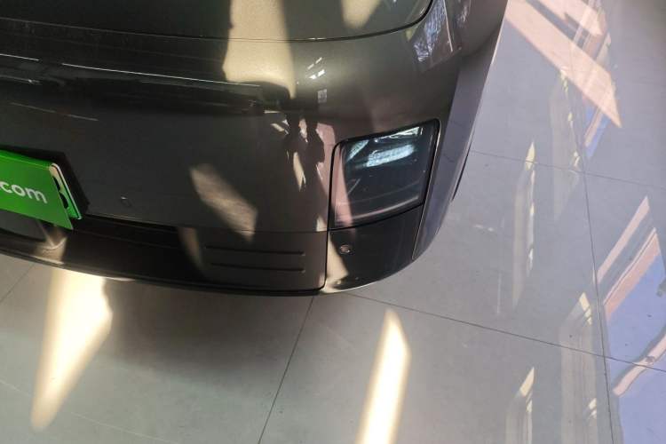 Used Li Auto MEGA 2024 Ultra Model Left Front Headlight