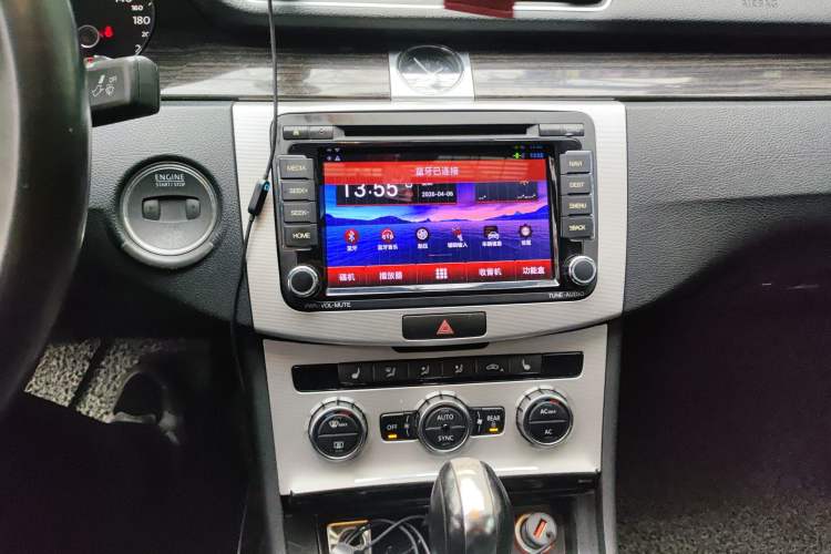 Used Volkswagen Magotan 2012 Facelift 2.0 TSI Prestige Model
