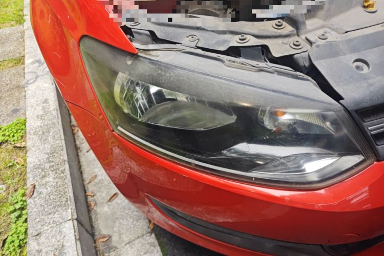 Used Volkswagen Polo 2013 1.6L Automatic Comfort Edition Right Front Headlight